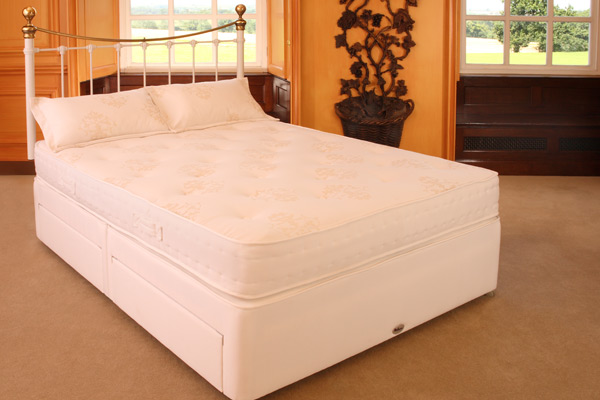 Relyon Beds Latex Deluxe Divan Bed Single 90cm