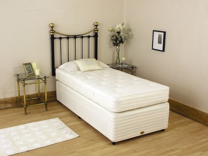 Relyon Beds Newlyn Backcare 4ft Small Double Divan Bed