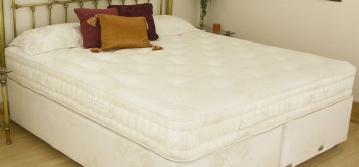 Relyon Beds Relyon Chatsworth 2ft 6 Small Single Mattress