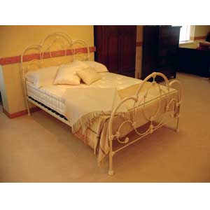 Relyon Lydia 4FT 6` Double Metal Bedstead