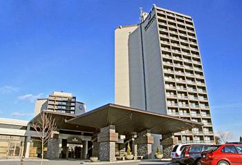 Sandman Signature Hotel & Resort Vancouver Airport