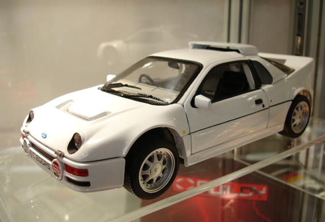 Ricko Ford RS 200 Road Version White