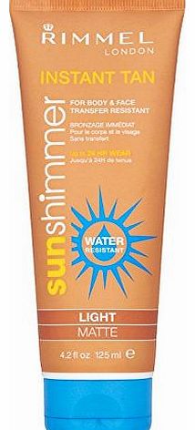 Rimmel London Sun Shimmer Light Matte Water Resistant Instant Tan Makeup Tube 125 ml