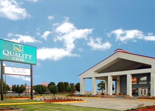 ROBINSONVILLE Quality Inn