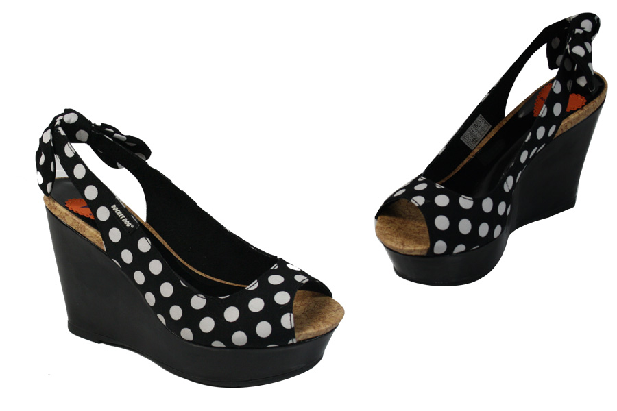 - Colleen - Black Spot