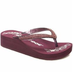 Female Daydream Manmade Upper Flat Sandals in Purple