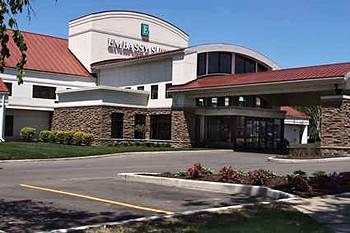 ROMULUS Embassy Suites Detroit Metro Airport