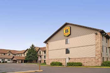 ROSEVILLE Super 8 Motel St Paul Area Roseville MN