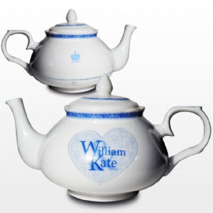Royal Wedding Blue Heart Teapot