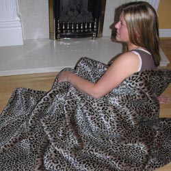 rucomfy leopard patterned faux fur throw
