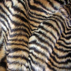 rucomfy Monty The Goliath Extra Extra Large faux fur