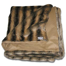 rucomfy peach chinchilla patterned faux fur throw