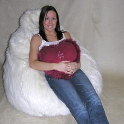 rucomfy Slouchbag Extra Large Cream Longhair Faux Fur