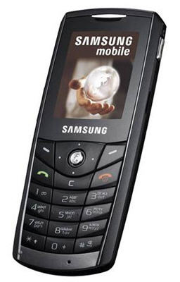 Samsung E200 TRIBAND GSM PHONE