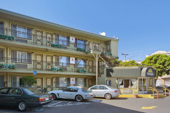 -Days Inn Downtown/Civic Center Area