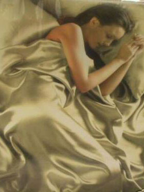 Cream Satin King Duvet Cover, Fitted Sheet and 4 pillowcases Bedding