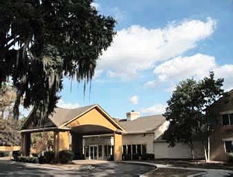 SAVANNAH Clubhouse Inn Savannah