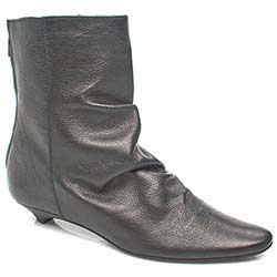 SCHUH BENTO SLOUCH ANKLE BOOT