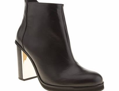 schuh Black Flash Boots