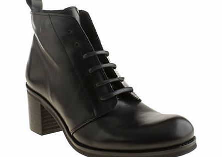 schuh Black Twisted Boots