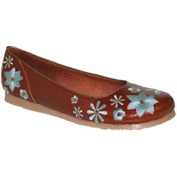 SCHUH CLOVER EMB PUMP