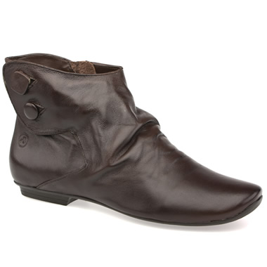 Schuh Cody Button Ankle Boot