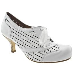 Female Roche Perforated Lace Up Leather Upper Low Heel Shoes in White
