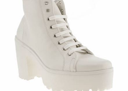 schuh White Chit Chat Boots
