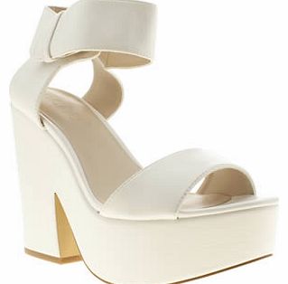Schuh womens schuh white hotness high heels 1123001060