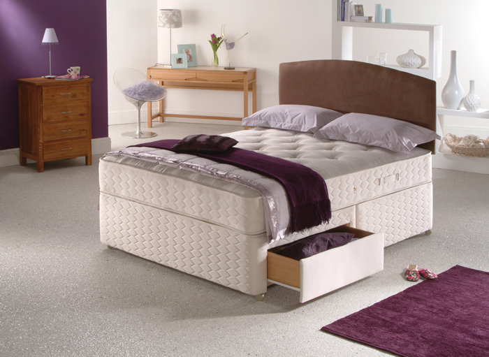 Gentle Support  5ft Kingsize Divan Bed