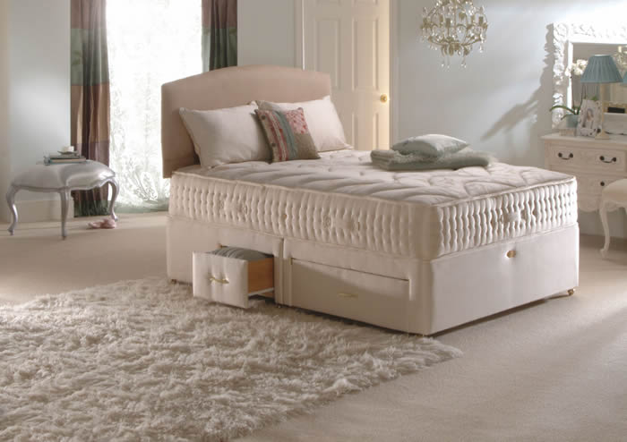 Owain 5ft Kingsize Divan Bed