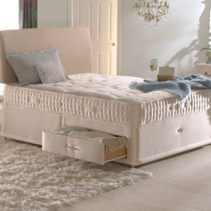 Sealy Dunmail 4FT 6`Divan Bed