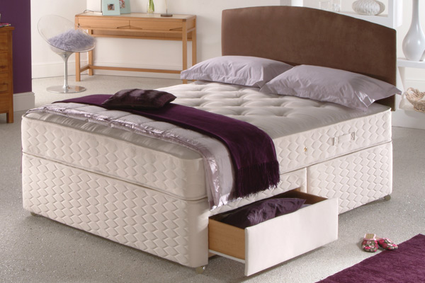 Sealy Gentle Support Divan Bed Small Double