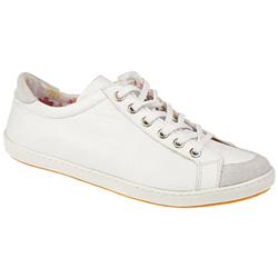 Female SEKA1105 Leather Upper Leather/Other Lining Casual Shoes in White