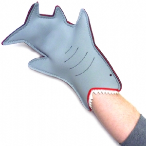 SHARK Bite Oven Glove