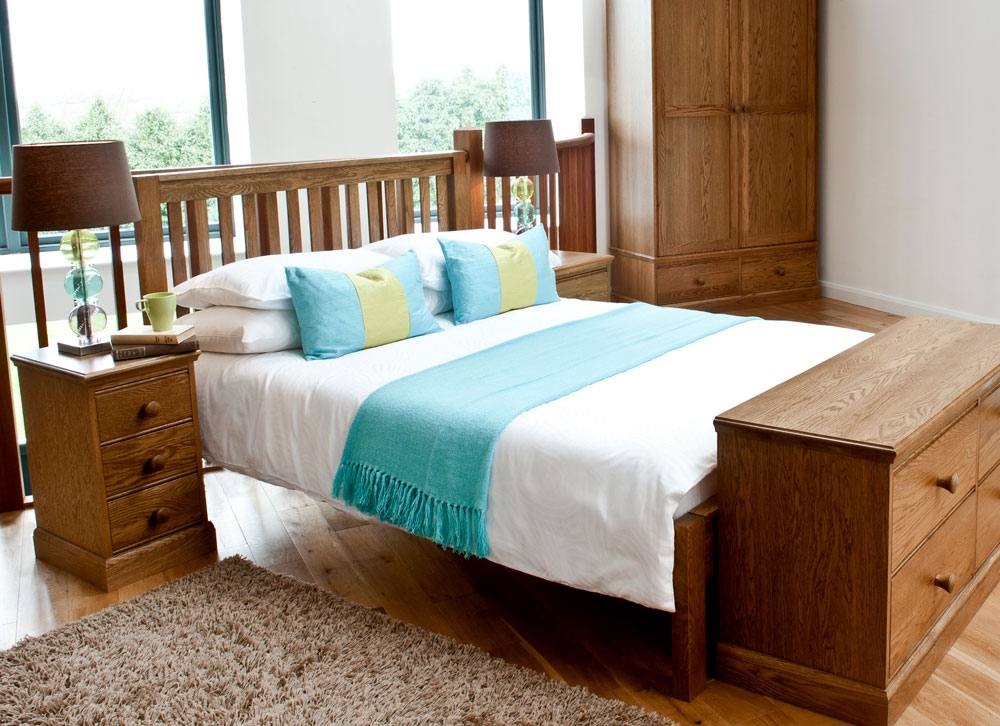 Shire Oak Bed - Single, Double or King Size