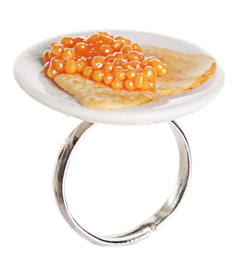 Classic British Dish Beans On Toast Ring from