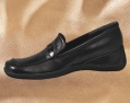 SHOE CO reflex loafer