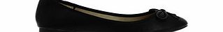 Black ballet flats
