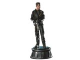 Terminator T-800 Premium Format 1-4 Scale Arnold Schwarzenegger 22` Figure