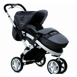 Silver Cross S4 With Free Changing Bag   Footmuff and Ventura