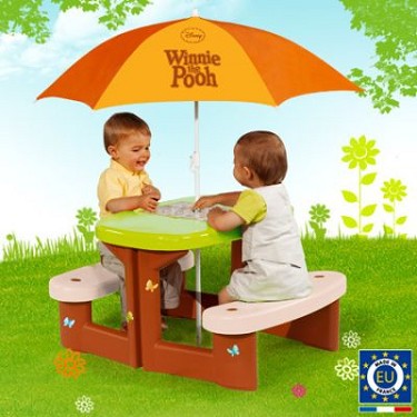 Winnie The Pooh Picnic Table and Parasol