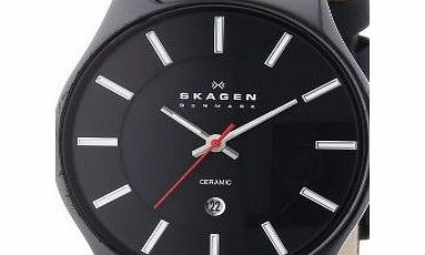 Mens Quartz Watch with Black Dial Analogue Display and Black Leather Strap 233XLCLB
