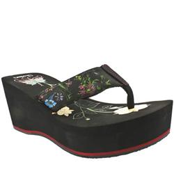 Female Pinup Sweep Manmade Upper in Black, Multi