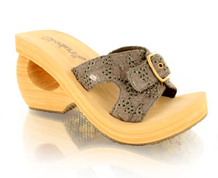 Skechers Mule With Buckle Detail