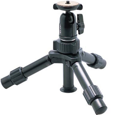  and elegant tripod is ideal for low position and close-up photography.