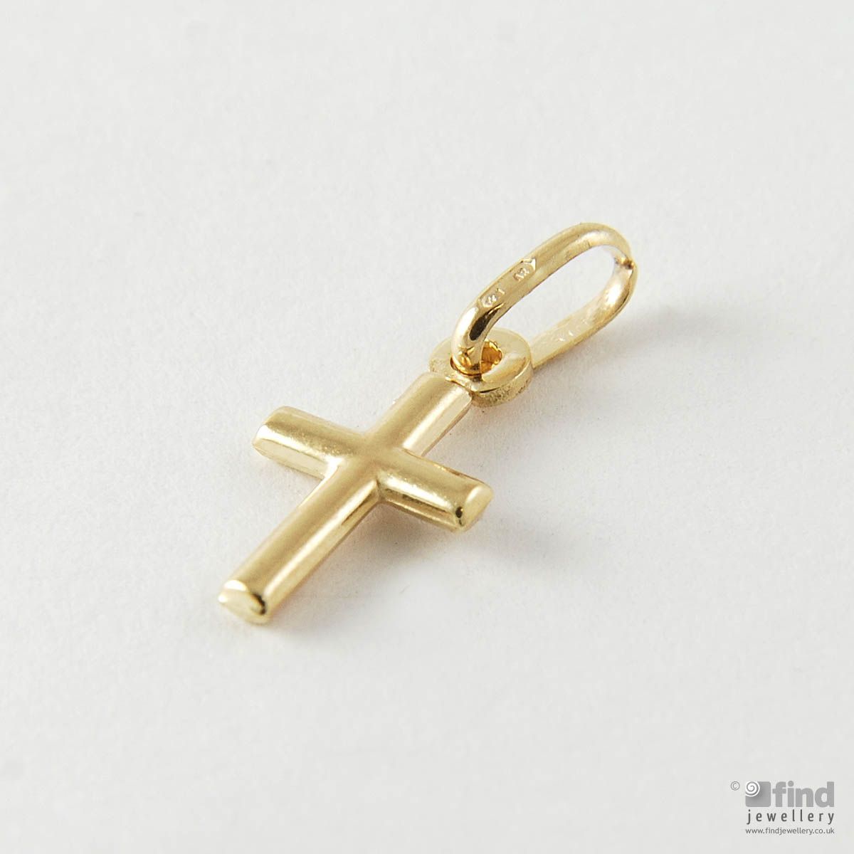 Small 9ct Gold Cross Pendant