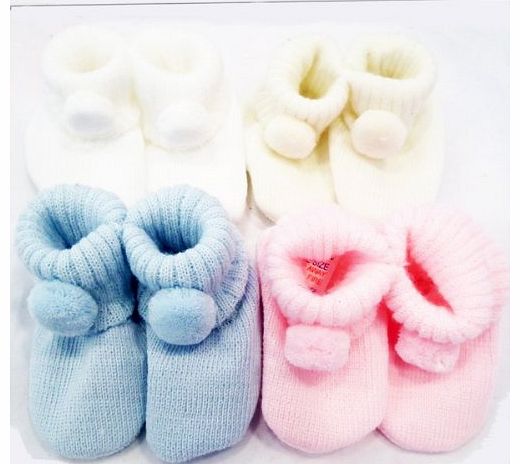 Cute pom pom booties by Soft Touch - Pink - New Born