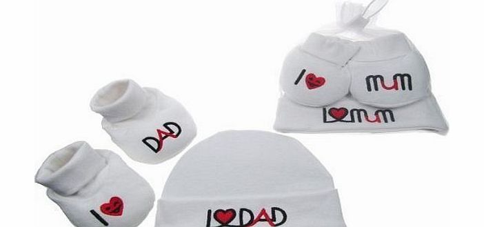Soft Touch I love Mum or I love Dad 2 pce gift set by Soft Touch - Mum - New Born