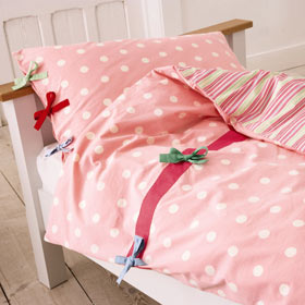 Sorbet Spot and Bows Duvet Set (Single)